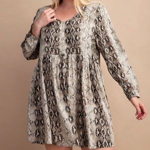 Kori Plus Snake Print Plus size dress